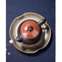 [精选茶器]冬梅手绘绿釉壶承